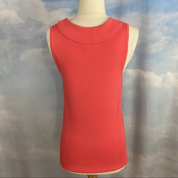 Dress Barn Coral Shell Medium - Picture 2 of 3